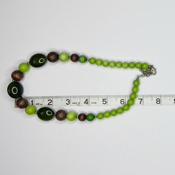 Vintage Style Large Bead Necklace - Picture 3 of 4